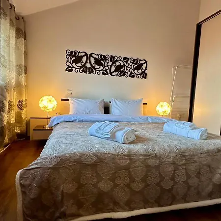 Ioannis Apartment *